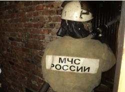 Спасатели МЧС России ликвидировали пожар в частном гараже в Киселевском ГО