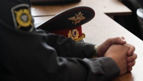 В Киселевске полицейские приняли меры реагирования на сигнал о неадекватном мужчине
